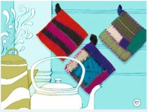 recycled-sweater-pot-holder