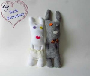 tutorial sewing dolls from socks