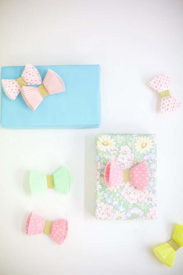 cupcake paper bows