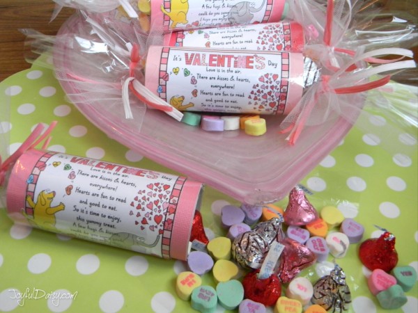 valentine-cracker-treats- tp-tube