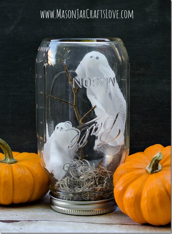 Halloween-craft-mason-jar-globe_thumb