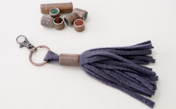 copper-and-wool-tassel-keyring-9-720x445