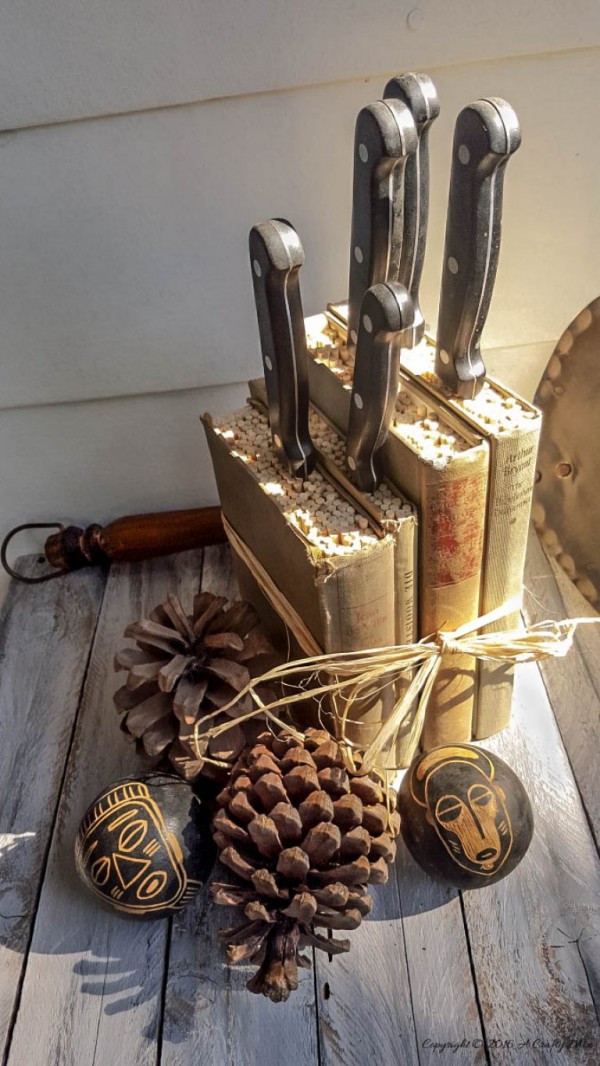 book knife block