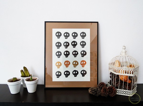 diy-skull-stamp-halloween-decor-1