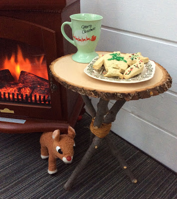 cookies-and-milk-for-santa-table