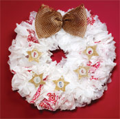 Download wreath - Recycled Crafts